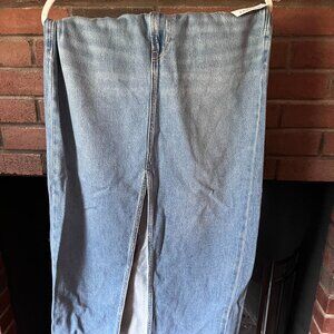 Mid-Rise Jean Maxi Skirt